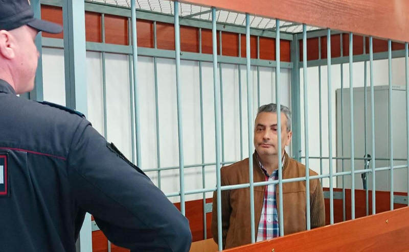 Зампреда партии «Яблоко» задержали по делу о фейках об армии