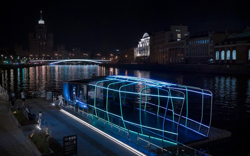 Запуск электротрамваев по Москве-реке отложили на один-два месяца