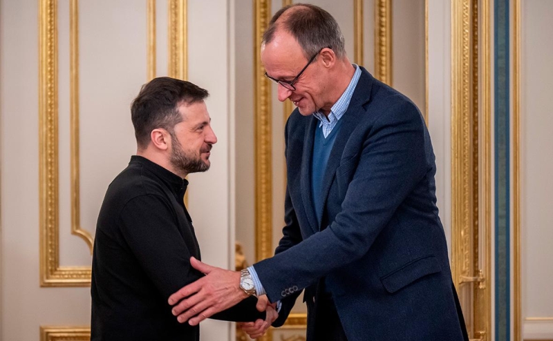 Зеленский анонсировал создание контактной группы по завершению