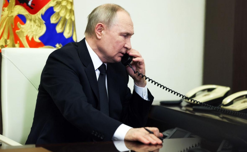 Зеленский назвал звонок Шольца Путину «ящиком Пандоры»