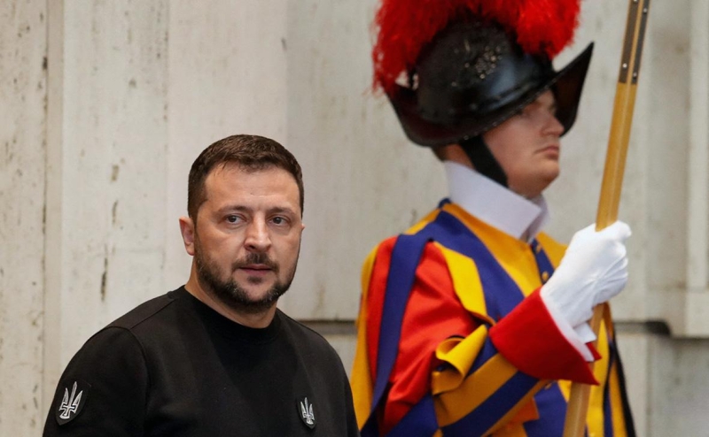 Зеленский отказался от посредничества Ватикана в переговорах с Россией