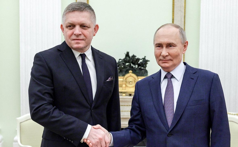 Зеленский призвал спецслужбы Словакии проверить Фицо из-за России