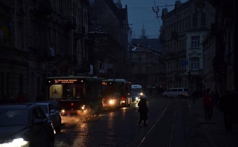 Зеленский счел, что восстановить энергосистему Украины сейчас