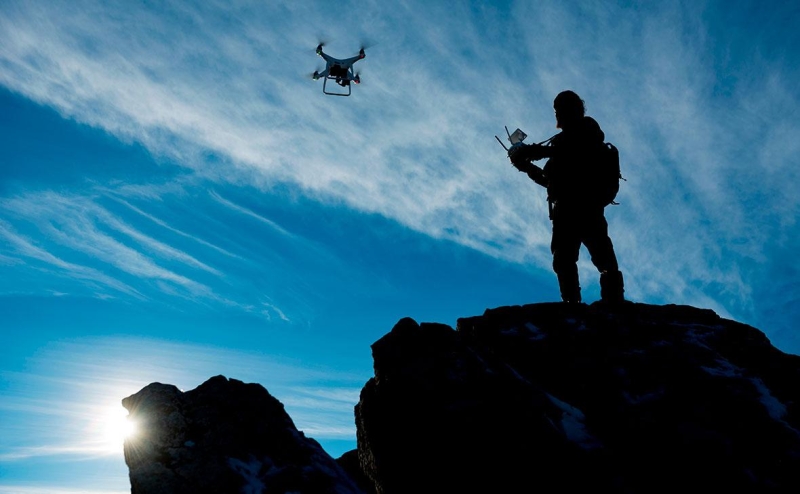 Зеленский сообщил о нарушении дронами Венгрии границ Украины