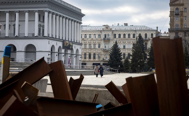 Зеленский сообщил о подготовке «первых шагов» к миру