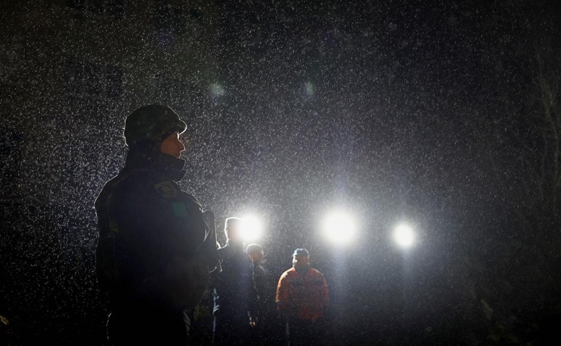 Зеленский сообщил о попадании ракеты в жилой дом в Славянске