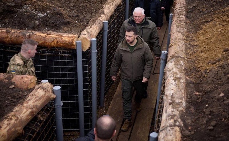 Зеленский спрогнозировал отступление Украины без американской помощи