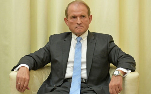 Зеленский утвердил санкции против Медведчука и его жены