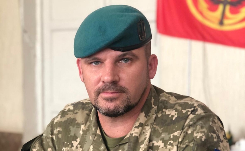 Зеленский уволил командующего объединенными силами ВСУ