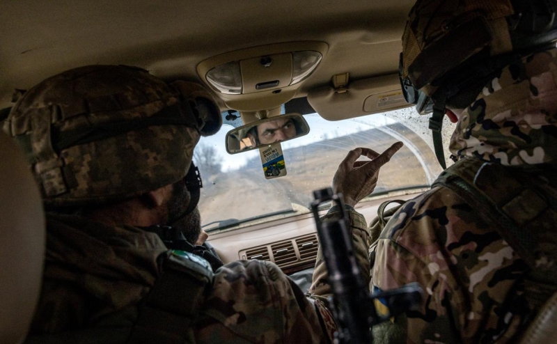 Зеленский заявил, что Украина не выйдет из Донбасса