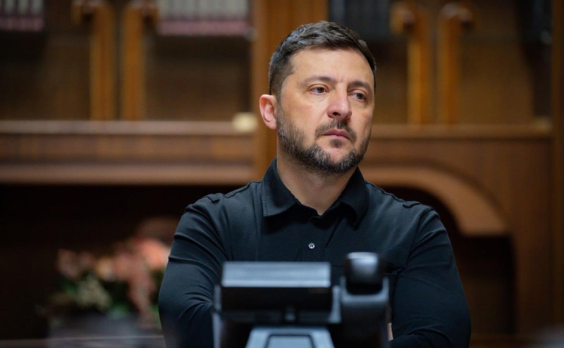 Зеленский заявил депутатам, что не знал о происходящем «за его спиной»