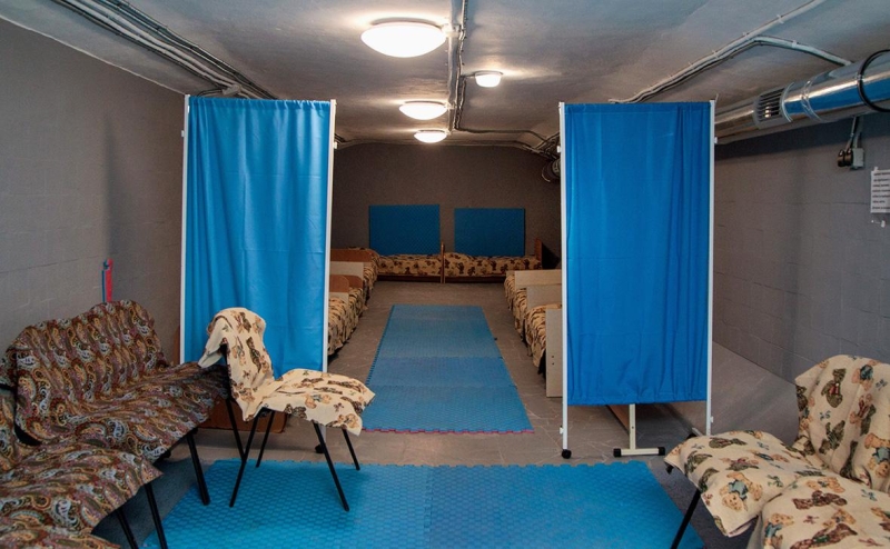 Зеленский заявил о гибели более 10 человек при обстреле Покровска