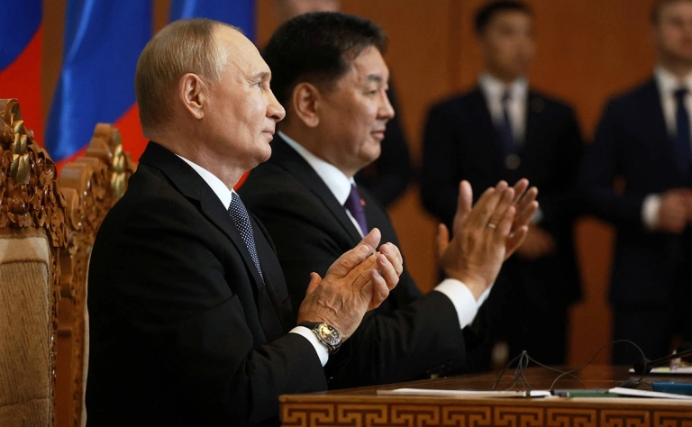 Зеленский заявил о планах «удерживать» захваченные курские территории