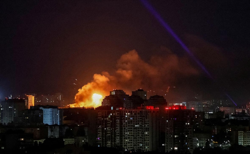 Зеленский заявил о возобновлении поставок американского оружия на