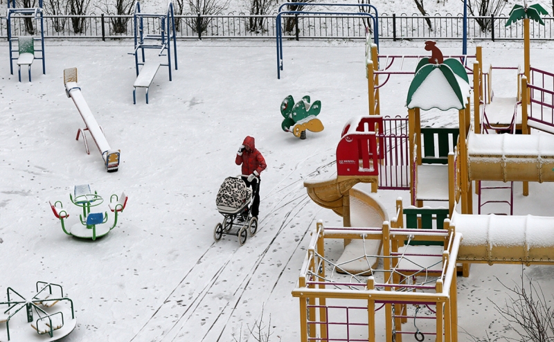 Женщины от 40 лет родили рекордное с 1990-го число детей