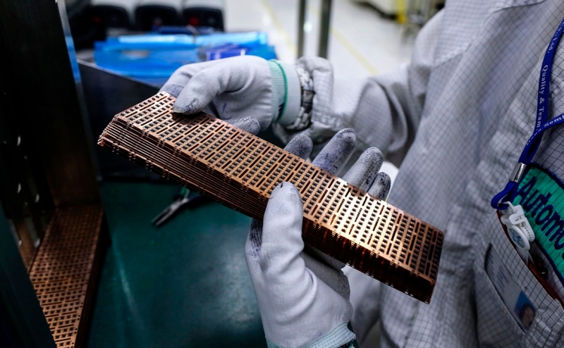 Житель Нью-Йорка сознался в передаче России технологий для дронов