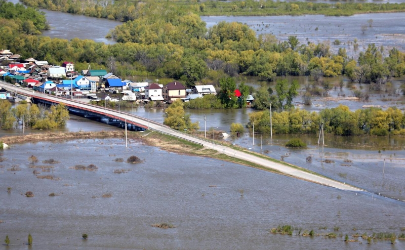 Жителей Ишима призвали эвакуироваться из-за критического подъема воды