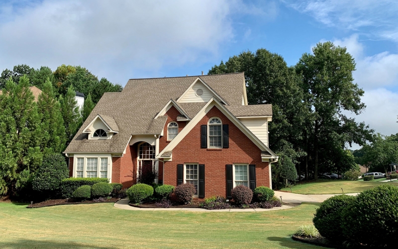 Жители российских мегаполисов назвали долю трат на кофе