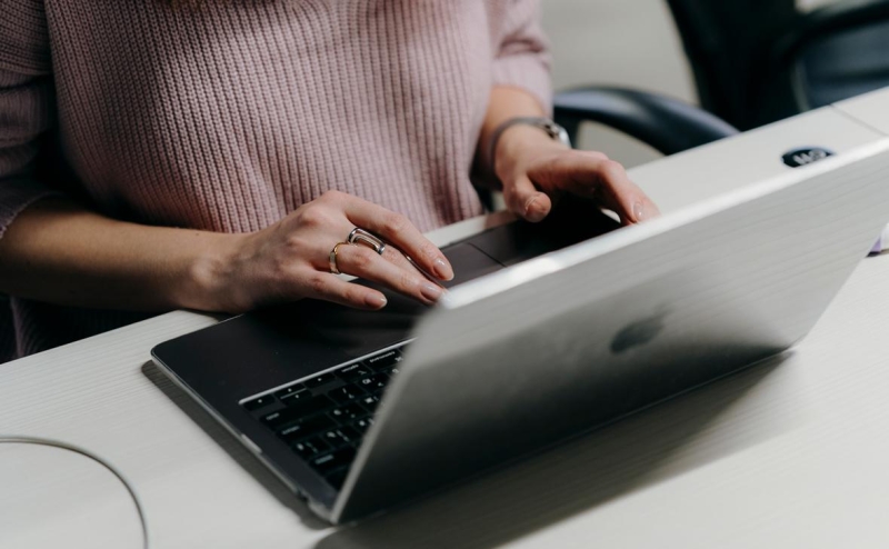 Жители Сибири пожаловались на масштабный сбой в Рунете