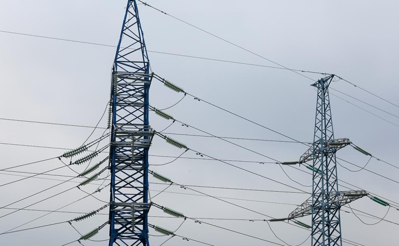 Жители Запорожья второй день подряд остались без света из-за атаки