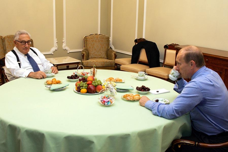 Жизнь и взгляды Генри Киссинджера в 15 цитатах